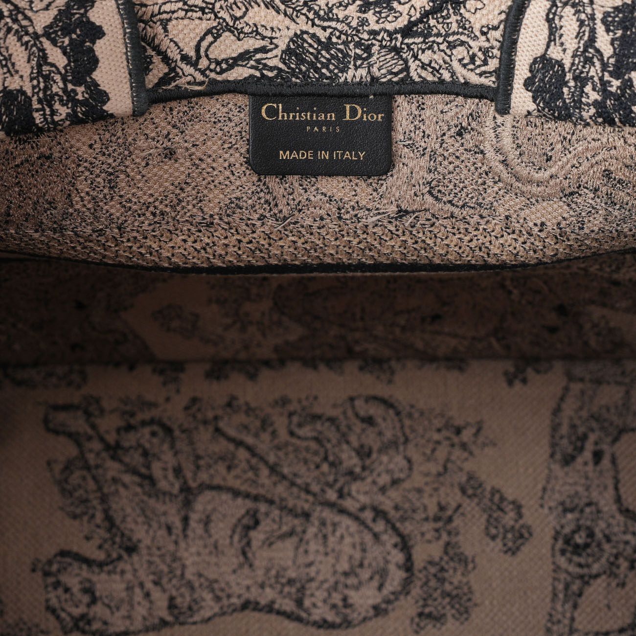 CHRISTIAN DIOR(USED)디올 북토트 스몰
